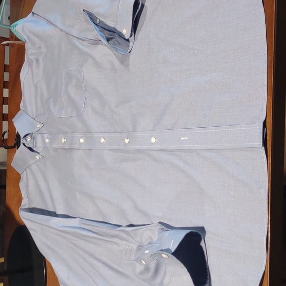 Jos. A. Bank Other - NWOT Jos A BANKS TRAVELER Men Dress Shirt 18/36
